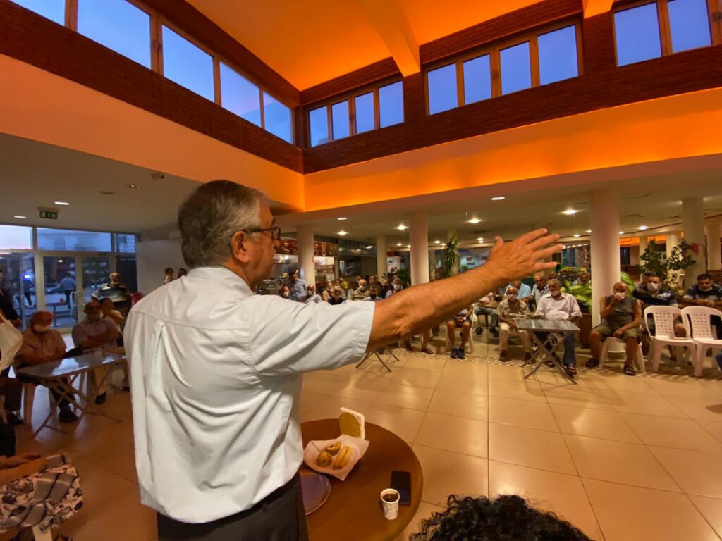 “Kıbrıs Türk halkı kendi kararını kendi verecek”