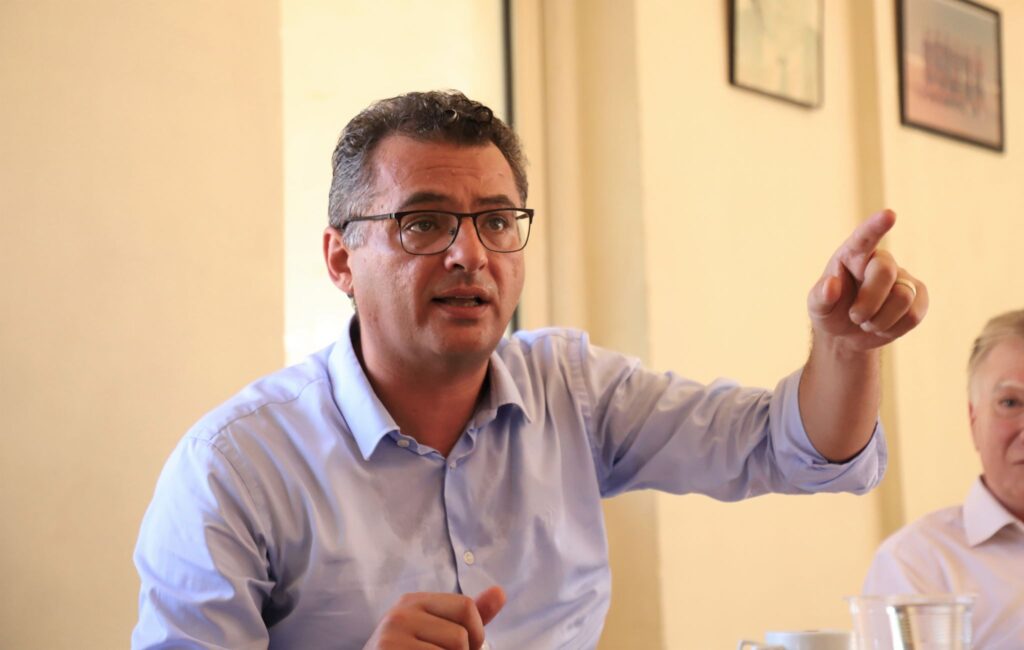 Erhürman’dan adaylara ‘TV’de tartışalım’ çağrısı