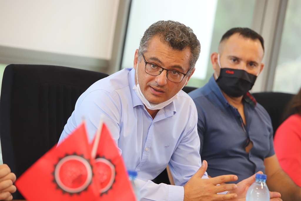 Erhürman: “Her alanda liderliğe ihtiyaç var”