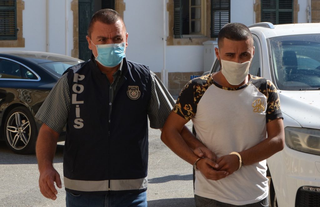 Sanal bet sitelerine finans hizmeti veriyormuş