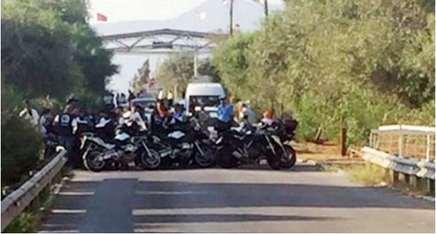 Rum motosikletçiler Metehan Sınır Kapısı’nda eylem yaptı
