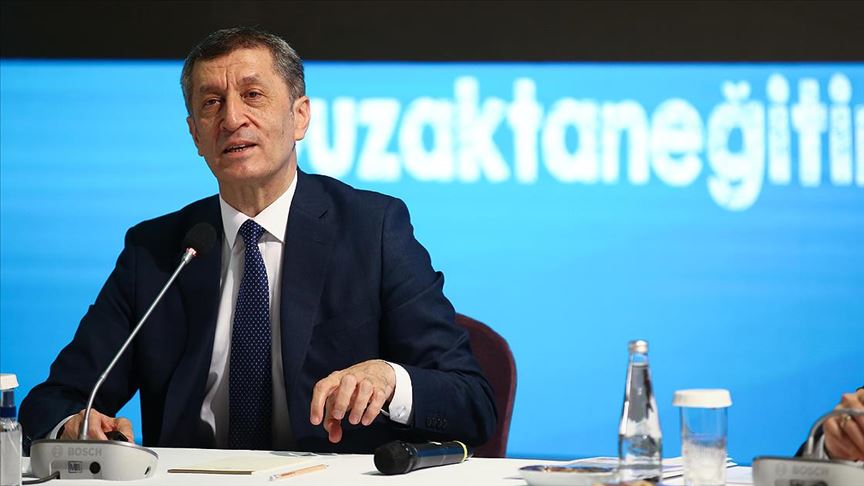 Milli Eğitim Bakanı Selçuk: 21’inde belirli sınıflarda yüz yüze eğitimi başlatacağız
