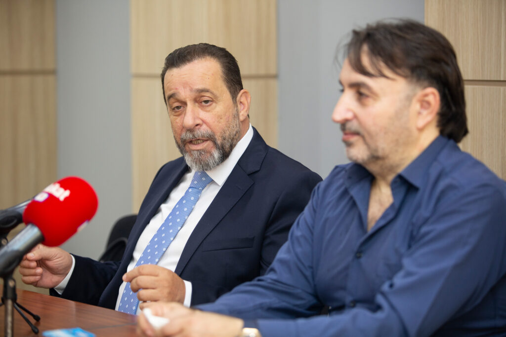 “Devletin en üst makamı liderlik yapmalı”