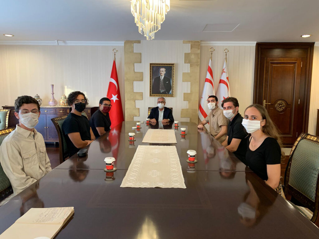 Akıncı, Birleşik Krallık Kıbrıs Türk Öğrenci Federasyonu yetkililerini kabul etti