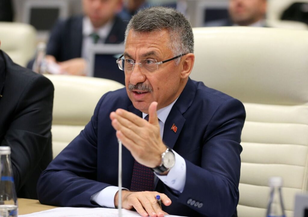 Oktay: “Fransa’nın adada askeri uçaklarını konuşlandırması kabul edilemez”