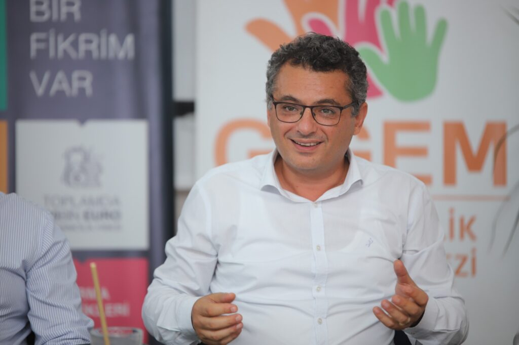 Erhürman: “Yeni girişimleri teşvik etmeliyiz”