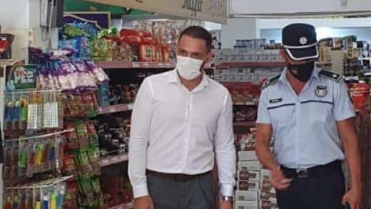 Yenierenköy’de işyerleri denetlendi