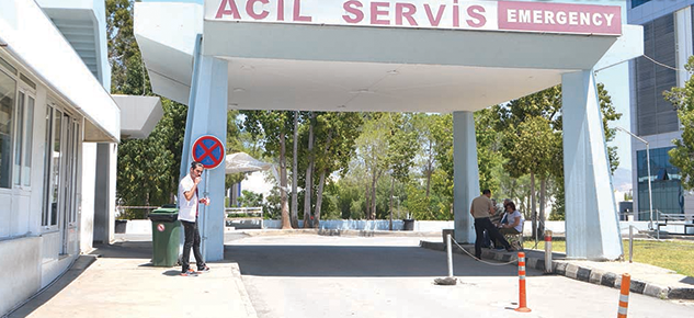 Üç yaşındaki çocuk pencereden düştü