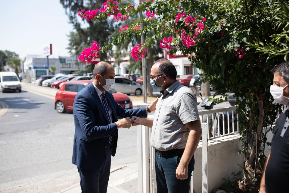 Özersay: “Kararlar şartlara göre şekillenmeli”