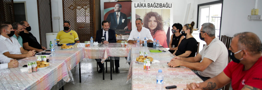 Denktaş,Belediye Emekçileri Sendikasını ziyaret etti