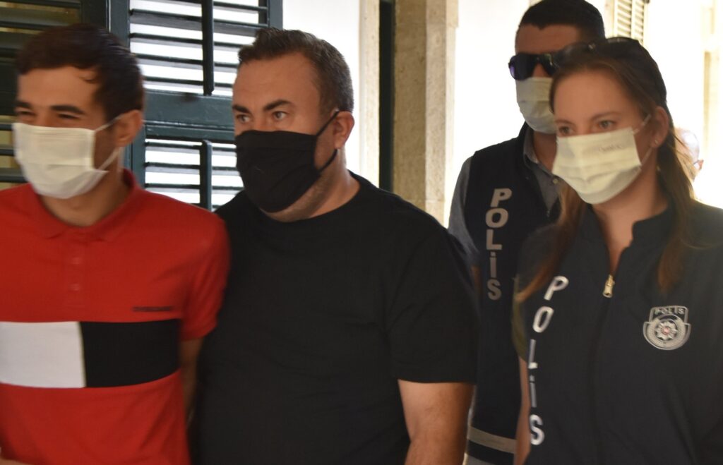 Sahte ambar çıkış fişi hazırladı