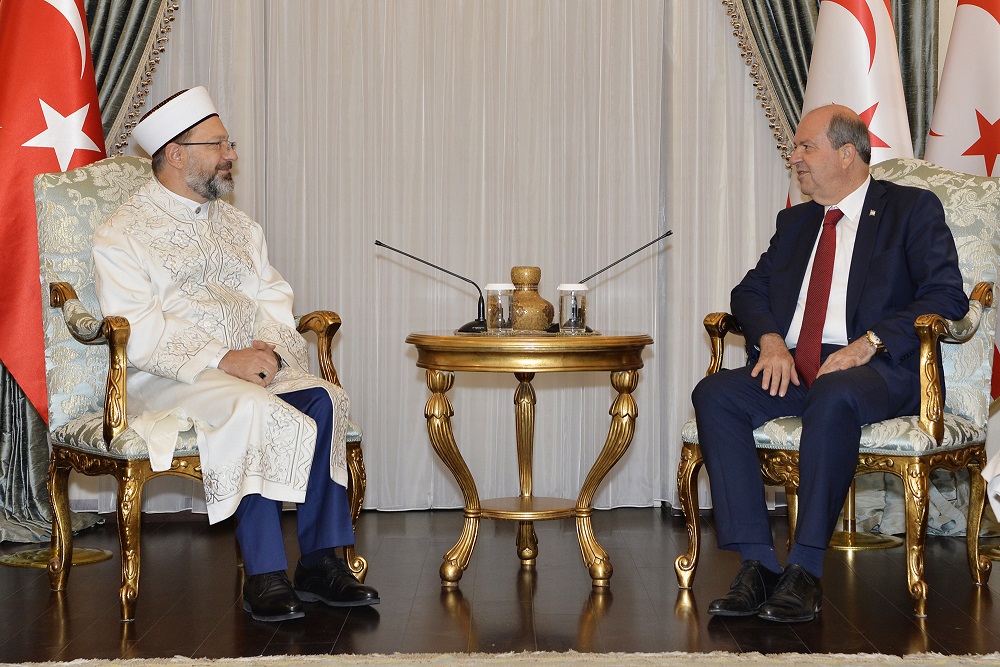 Tatar, TC Diyanet İşleri Başkanı Erbaş’ı kabul etti
