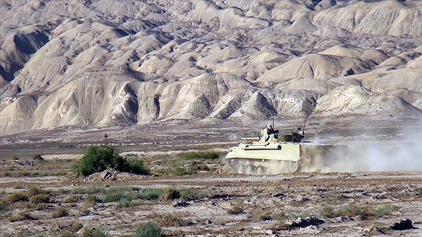 Azerbaycan ordusu Ermenistan’ın saldırı girişimlerini önledi