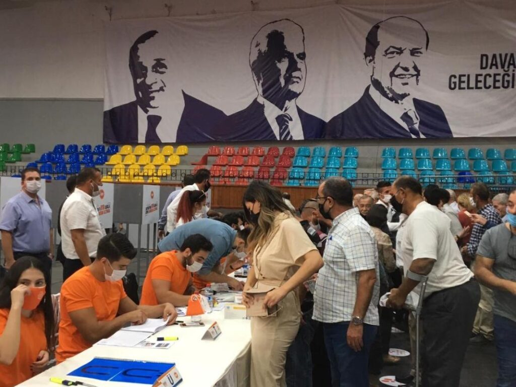 UBP kurultayı başladı