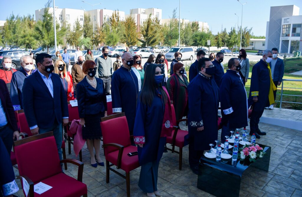 DAÜ Diş Hekimliği Fakültesi’nden beyaz önlük giyme töreni