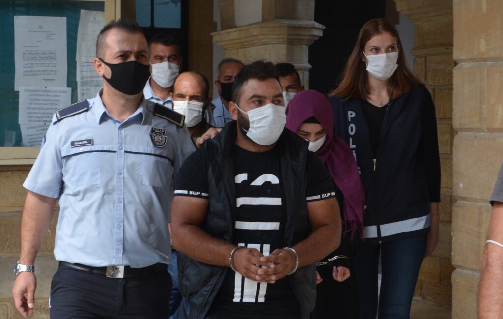 Askeri bölgeden KKTC’ye giriş yaptılar