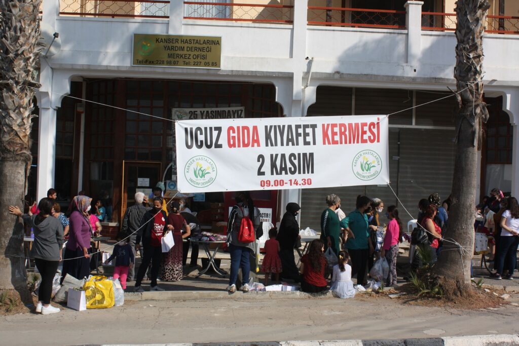 ‘Ucuz gıda, kıyafet Kermesi’