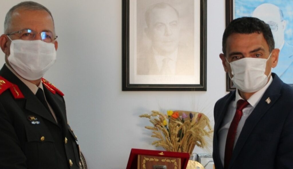 GKK Komutanı Tümgeneral Topaloğlu, Bakan Oğuz’u ziyaret etti
