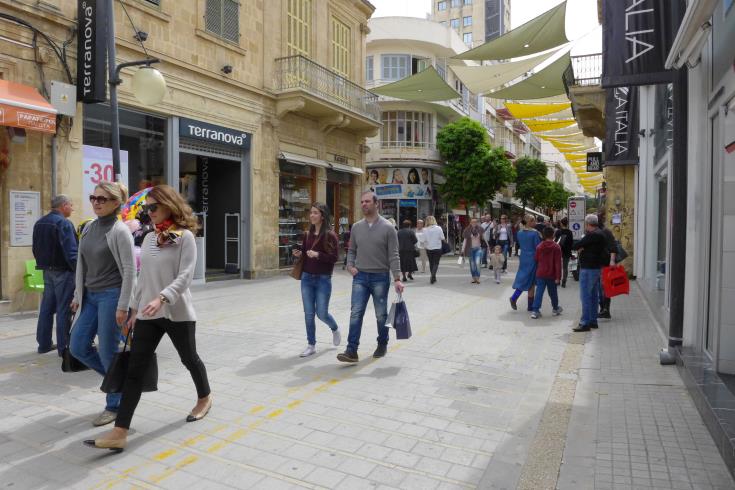 Güney Kıbrıs’ta sokağa çıkma yasağı
