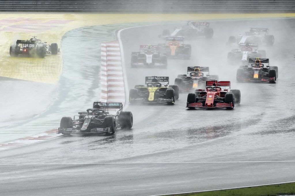 Lewis Hamilton Türkiye Grand Prix’sinde 7. şampiyonluğunu ilan etti