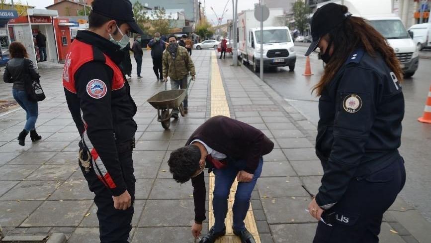 Türkiye’de açık alanda sigara içmek yasaklandı