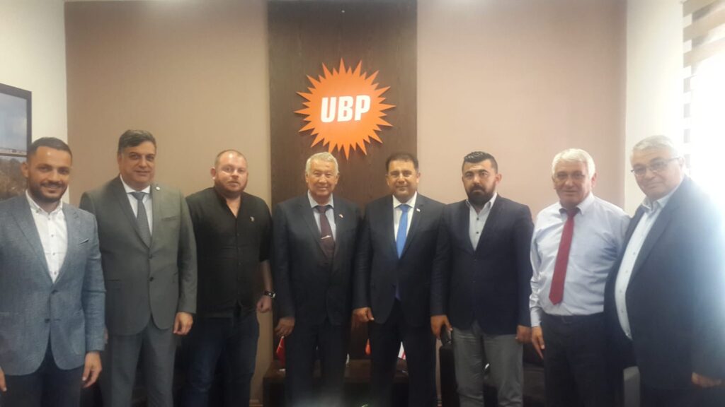 UBP’li belediye başkanlarından Saner’ destek