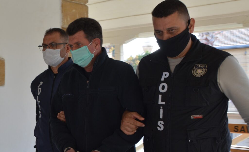 Uyuşturucu ithaline 15 yıl hapis cezası