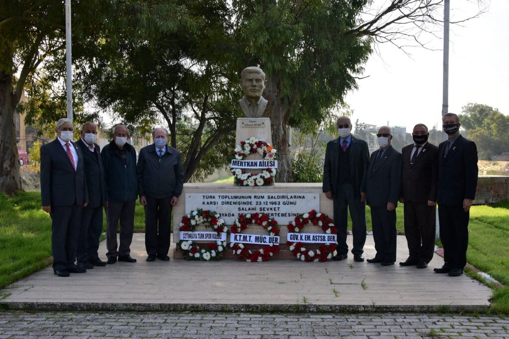 Salahi Şevket anıldı