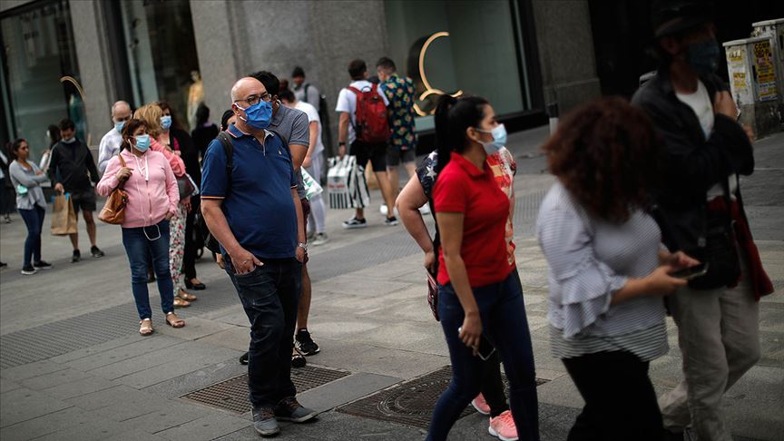 Dünya genelinde koronavirüs tespit edilen kişi sayısı 69 milyon 240 bini geçti