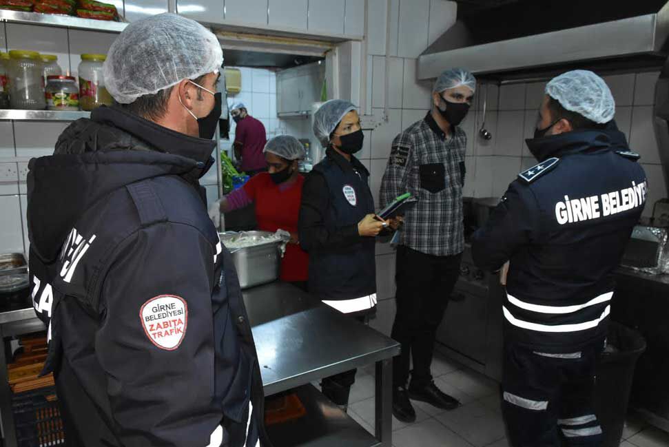 Girne’de 6 işletme mühürlendi