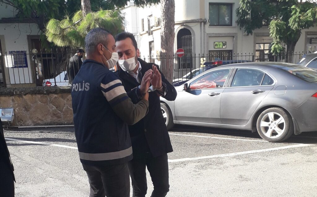 Telefon hırsızı mahkeme huzurunda