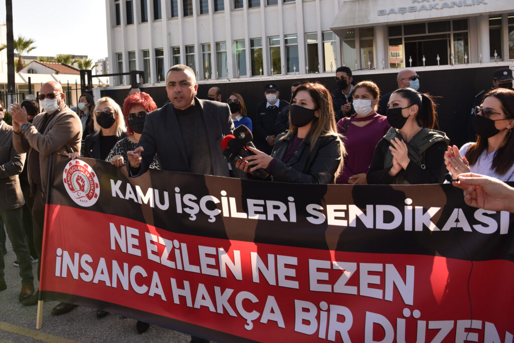 TÜK çalışanları eylem başlattı