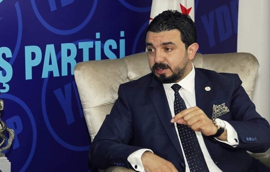 Zaroğlu istifa edeceğini açıkladı