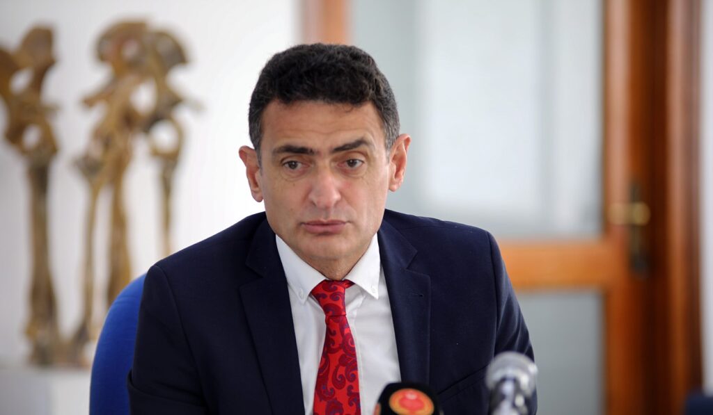 “Bu ülkenin vatandaşlığı bu kadar ucuz değil”