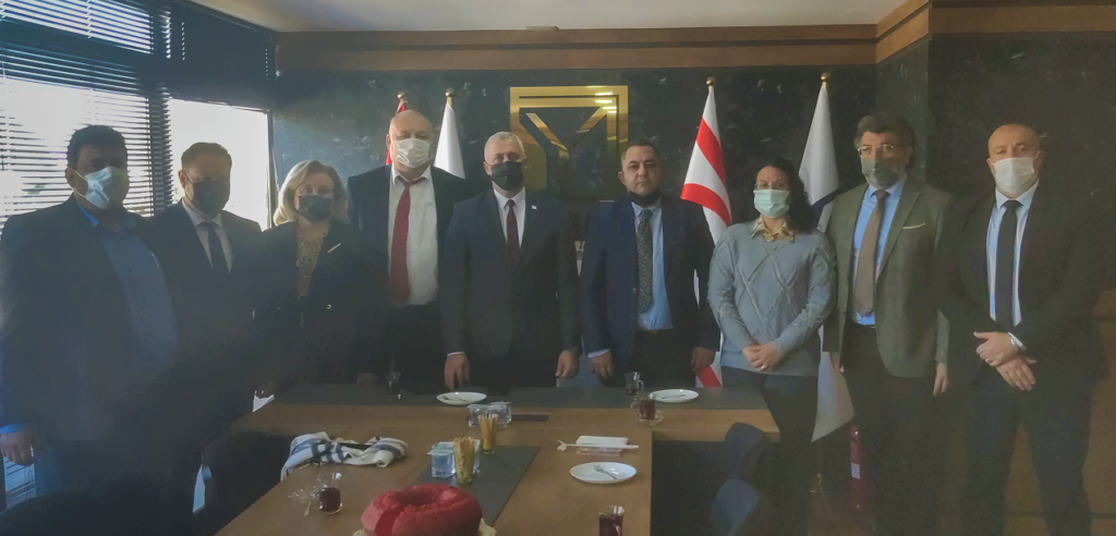 Hedef bir an önce güvenli bir şekilde eğitime başlamak