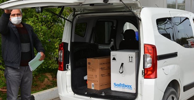 AB’den gelen 1170 doz aşı KKTC’ye teslim edildi