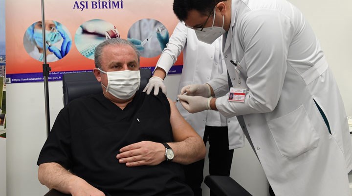 TBMM Başkanı Şentop Kovid-19 aşısı oldu