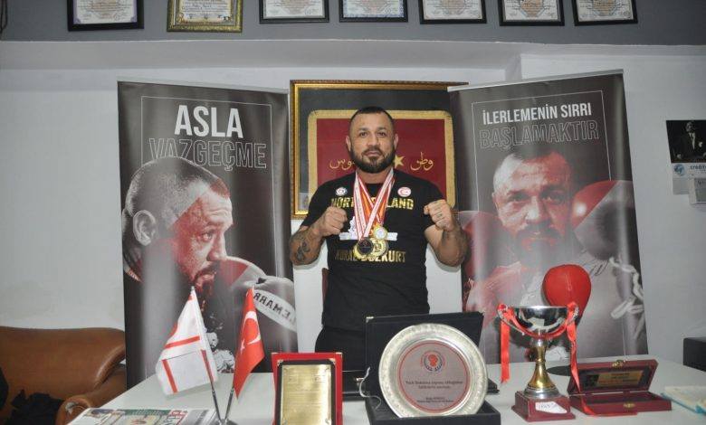 Demir yumruk Ukrayna’da ringe çıkacak
