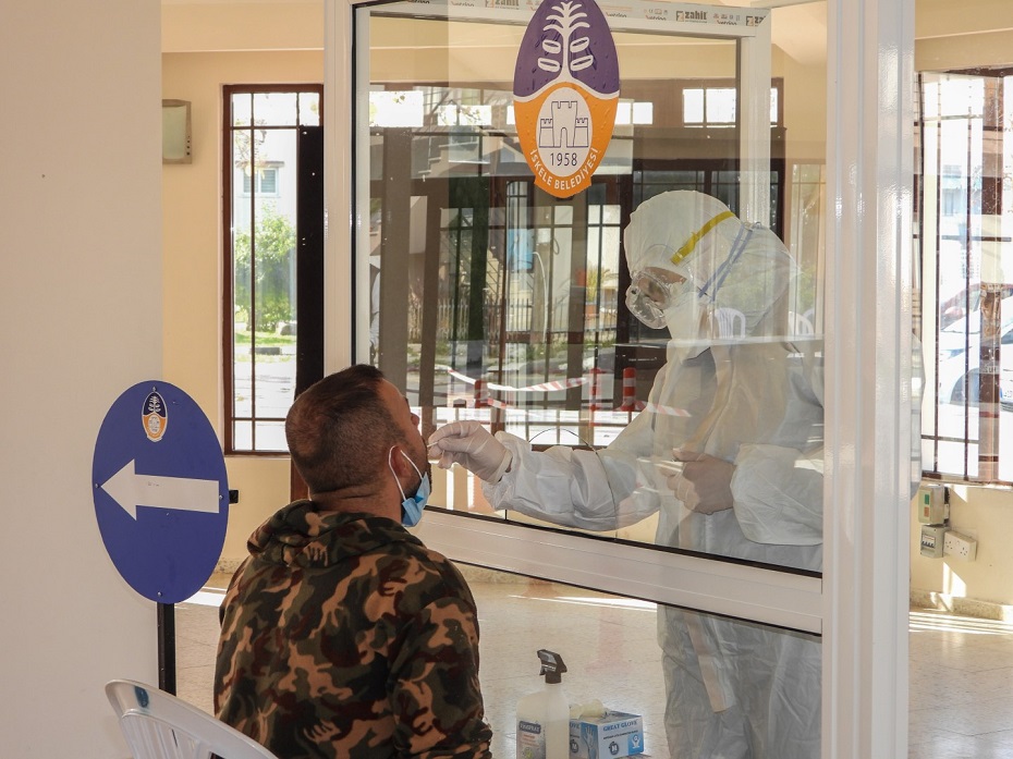 İskele’de PCR testleri devam ediyor