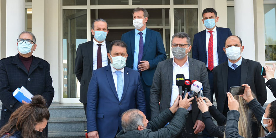 Saner, parti yetkilileriyle görüş alışverişi yaptı