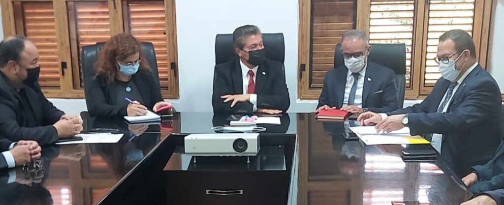Üstel: “Önümüzdeki hafta iyi bir miktarda aşı gelebilir”