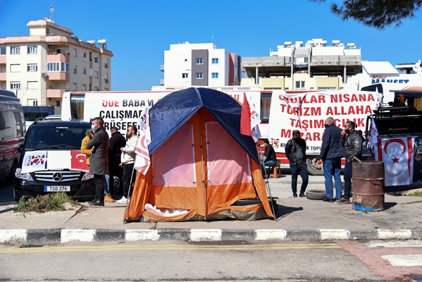 Taşımacıların Başbakanlık önündeki eylemi dördüncü gününde