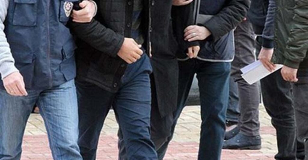 Yunanistan’a kaçarken yakalanan 4 FETÖ şüphelisi tutuklandı