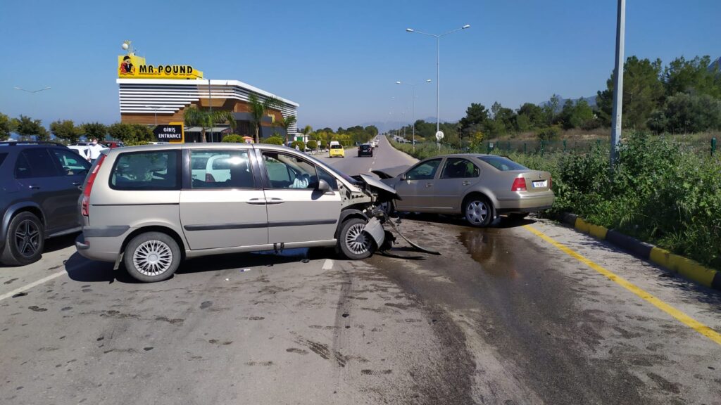 Girne-Alsancak çevre yolunda trafik kazası