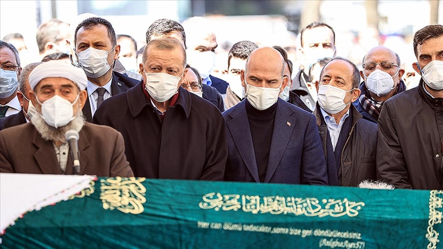 İçişleri Bakanı Soylu’nun annesi Servet Soylu son yolculuğuna uğurlandı