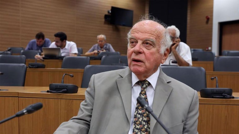Rum eski Bakan Nikos Rolandis yaşamını yitirdi