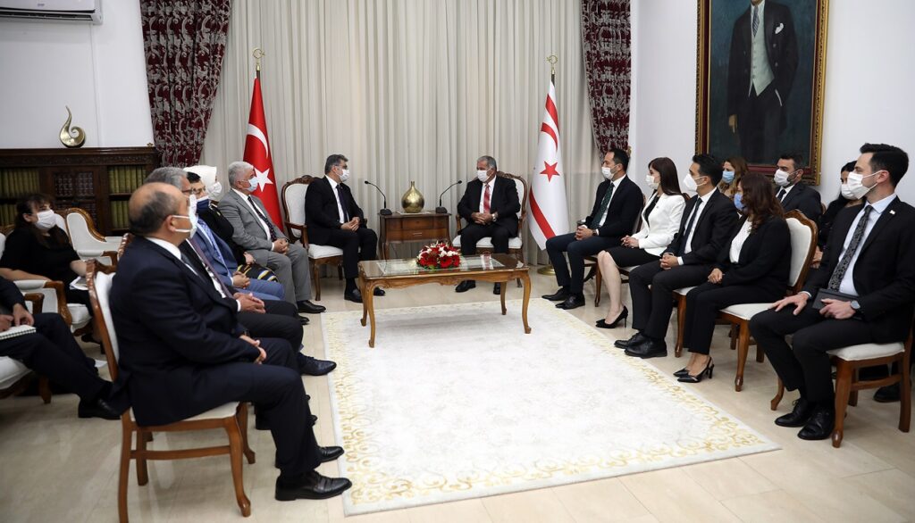 Sennaroğlu: “Kıbrıslı Türkler olarak biz bu ülkede 1571 yılından beri varız”