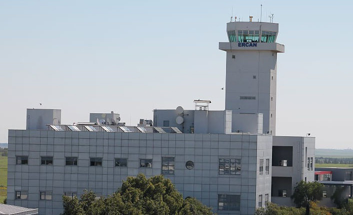 “Uçaklarla iletişim kurulan frekanslarda sürekli sorun yaşanmasına rağmen, yenileme yapılmadı”