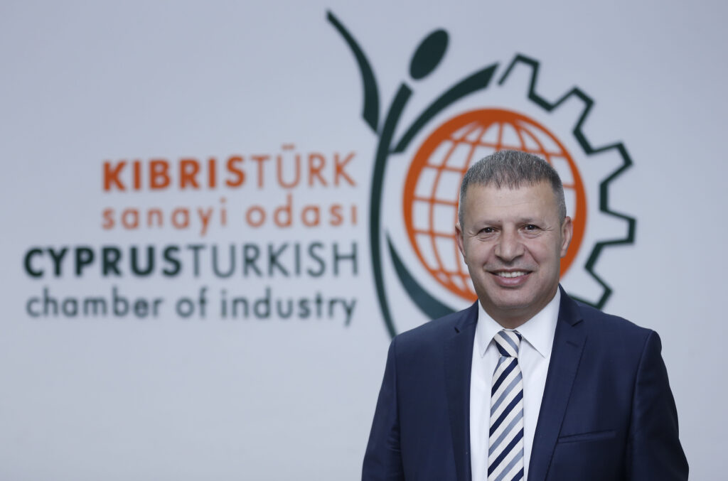 Avunduk: “Sanayicilere 150 hektarlık yeni sanayi bölgesi için girişim yaptık”