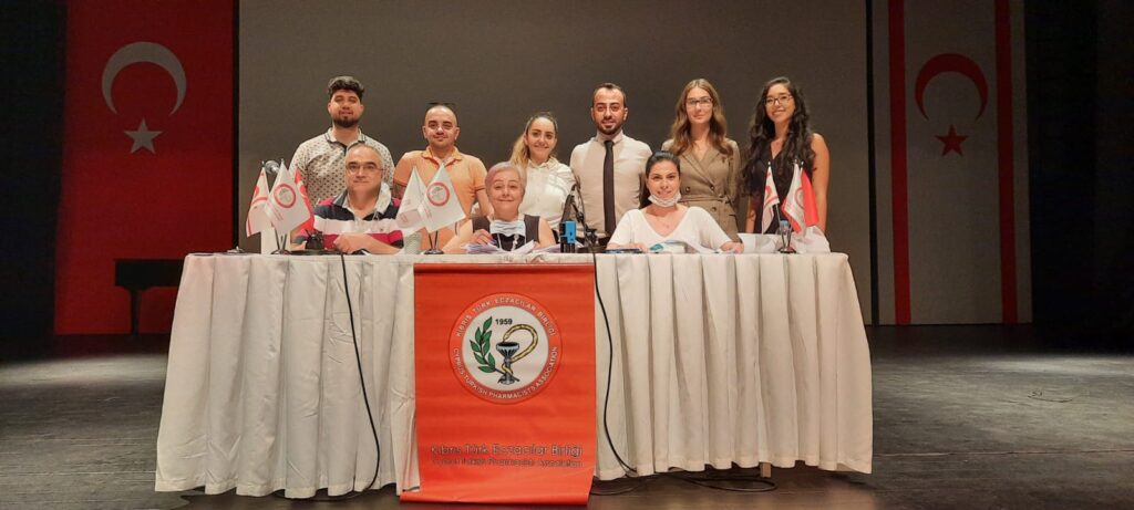 Kıbrıs Türk Eczacılar Birliği başkanı yeniden Öksüz oldu
